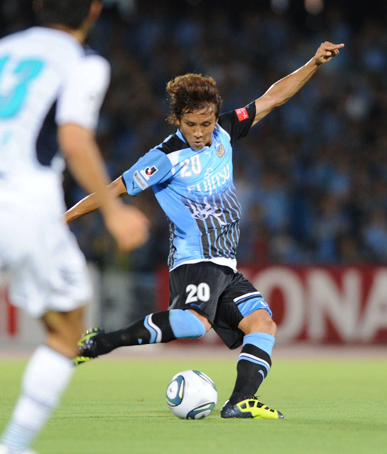 2011年　前半、先制ゴールを決めた川崎F・MF稲本