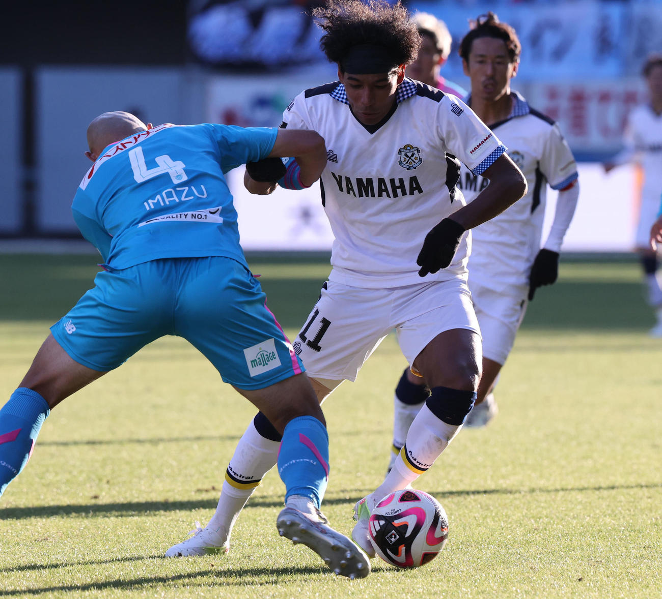 鳥栖対磐田　後半、懸命にゴール前に攻め込む磐田ジャーメイン（撮影・梅根麻紀）