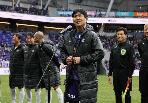 森保一監督「運動不足のおやじ」懐かしメンバーとプレーも「息が上がっ