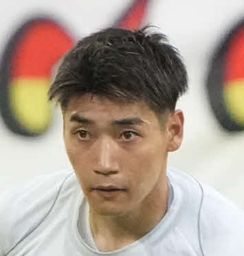 J1リーグ公式戦名古屋対札幌　札幌・岡村大八（背番号50）＝2023年9月23日、愛知県豊田市の豊田スタジアム