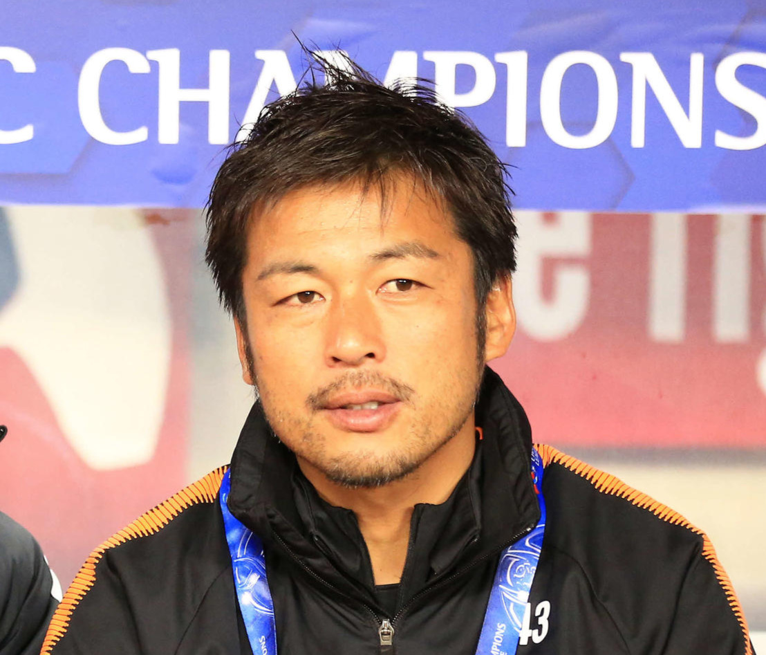 柳沢敦氏