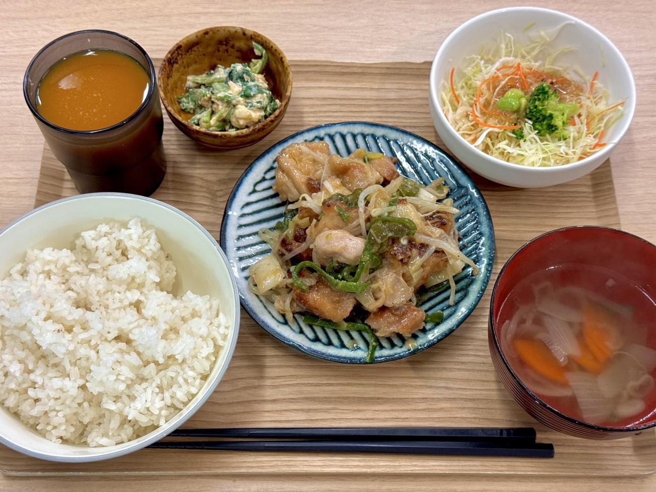 CLUBHOUSEが東福岡の寮に提供する食事
