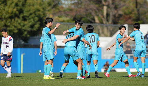 高校サッカー】山梨学院、痛恨のPK献上で滝川二に1－2惜敗「こういう