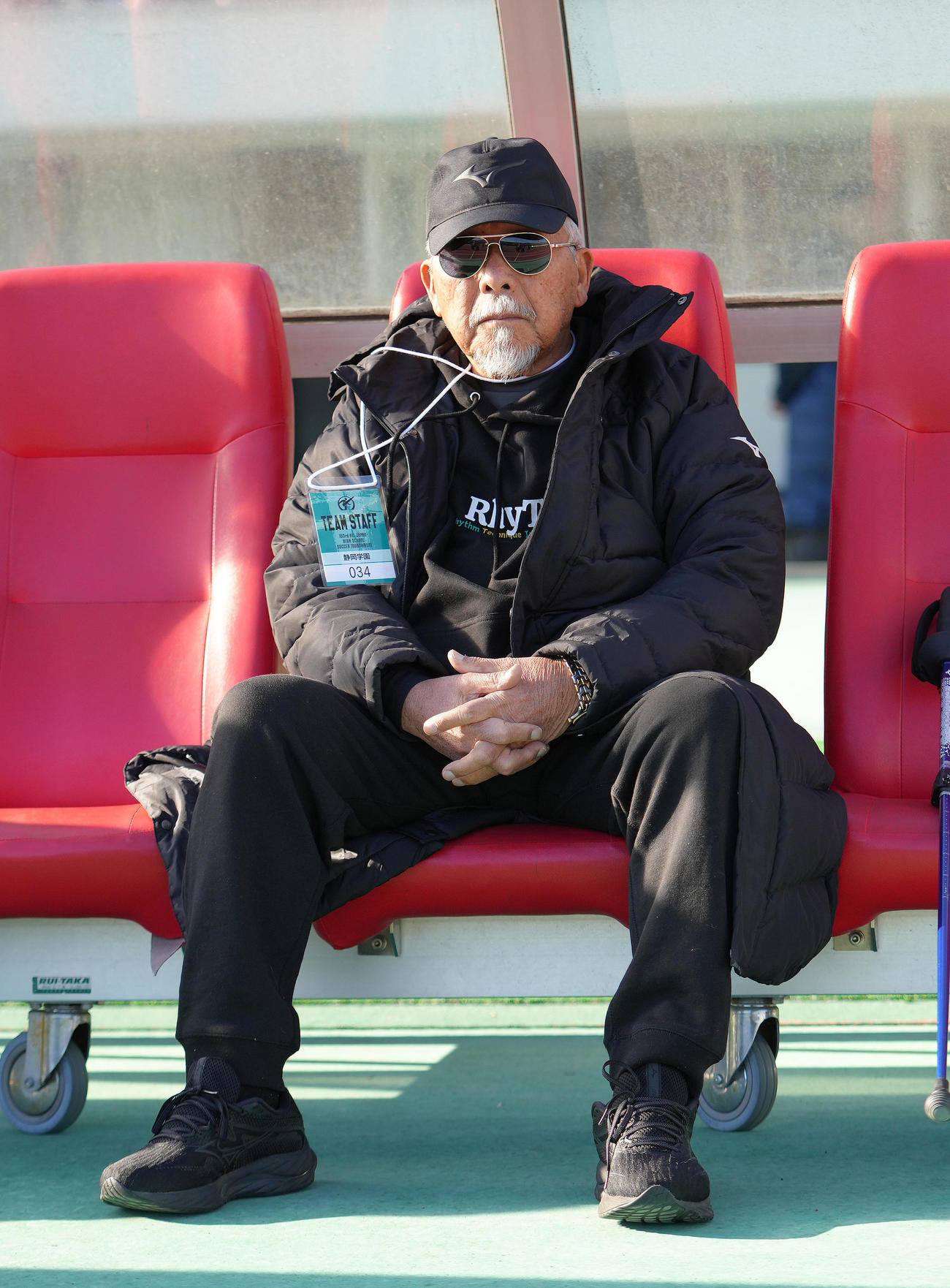 静岡学園対広島国際学院　試合に臨む静岡学園・井田元監督（撮影・足立雅史）