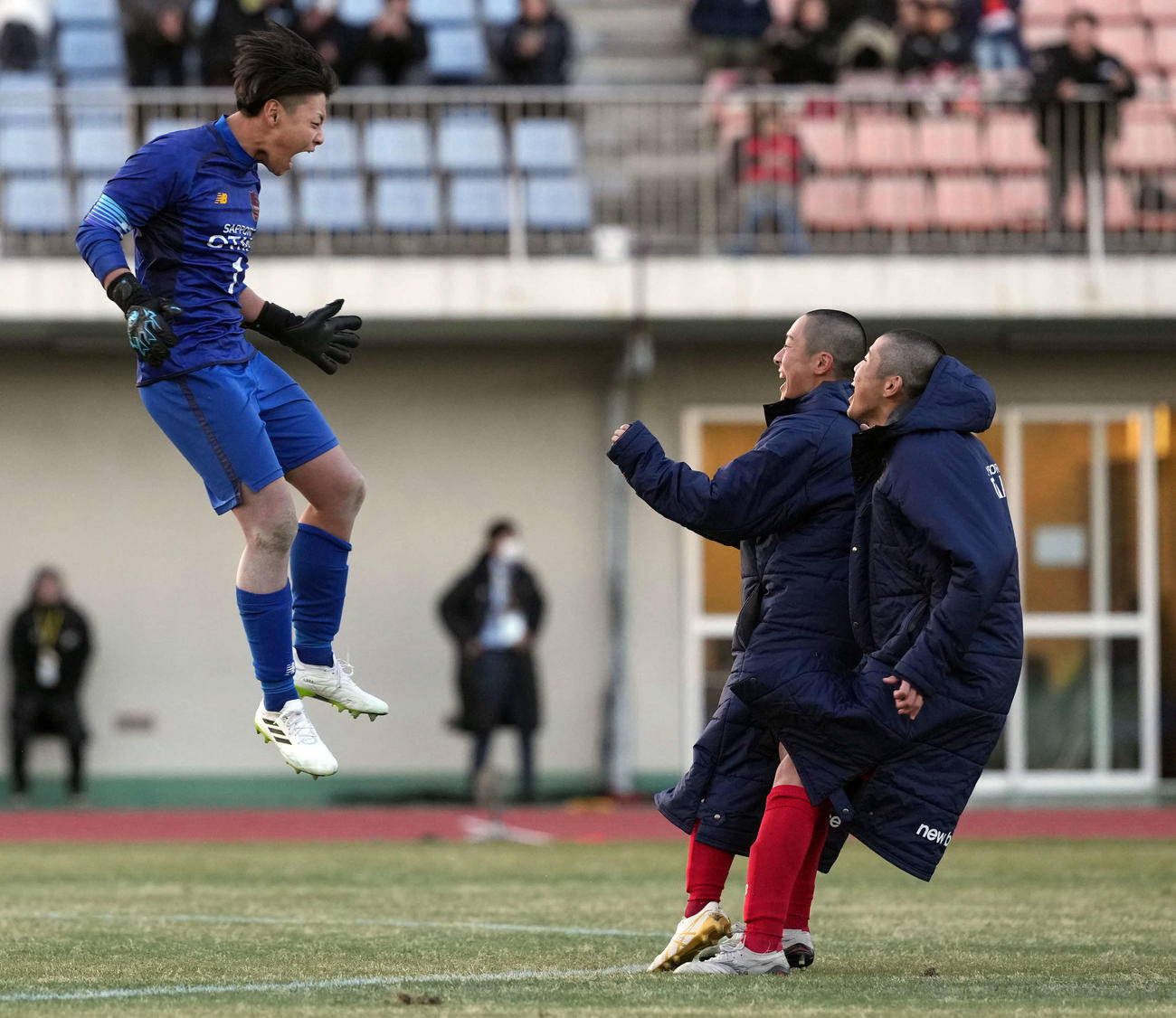 寒川対札幌大谷　PK戦の末、寒川に勝利した札幌大谷（撮影・たえ見朱実）