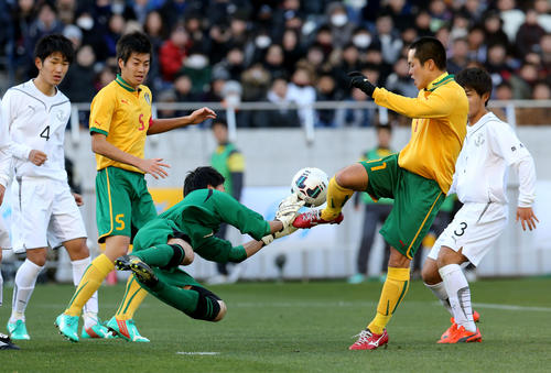 高校サッカー】前橋育英OB浦和吉田舜「刺激に」渡辺凌磨「誇りに思う