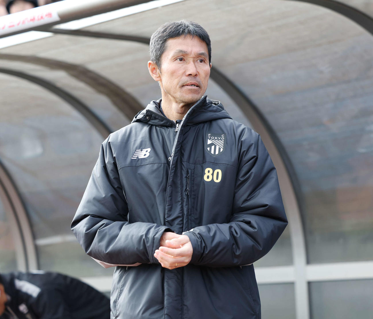 横浜FC対東京　開幕戦に臨む東京松橋監督（撮影・宮地輝）