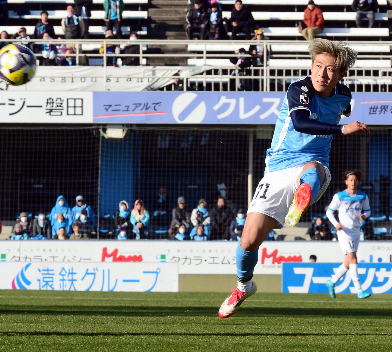 磐田対鳥栖　後半37分、先制点を決める磐田倍井（撮影・前田和哉）