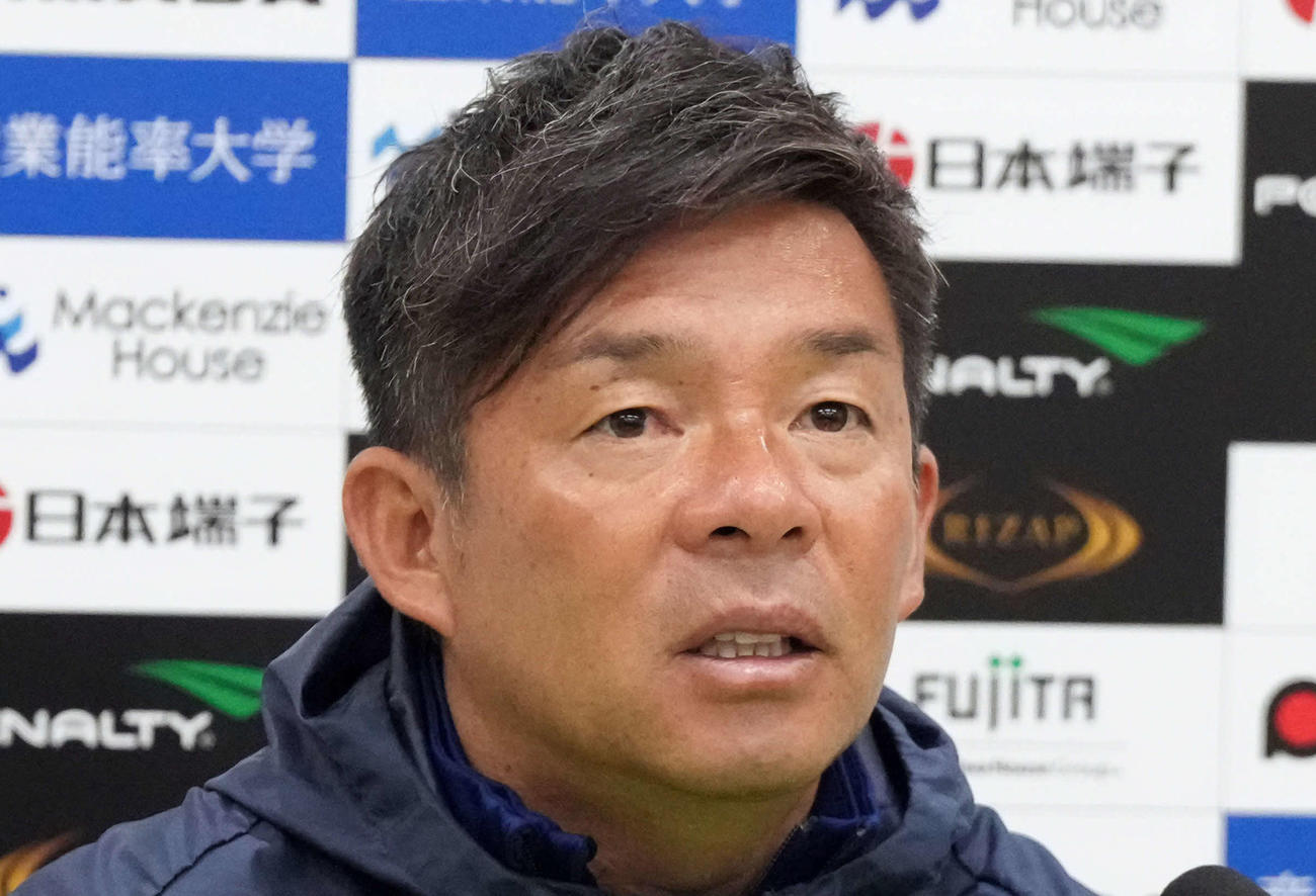 鹿島鬼木達監督（2025年2月15日撮影）