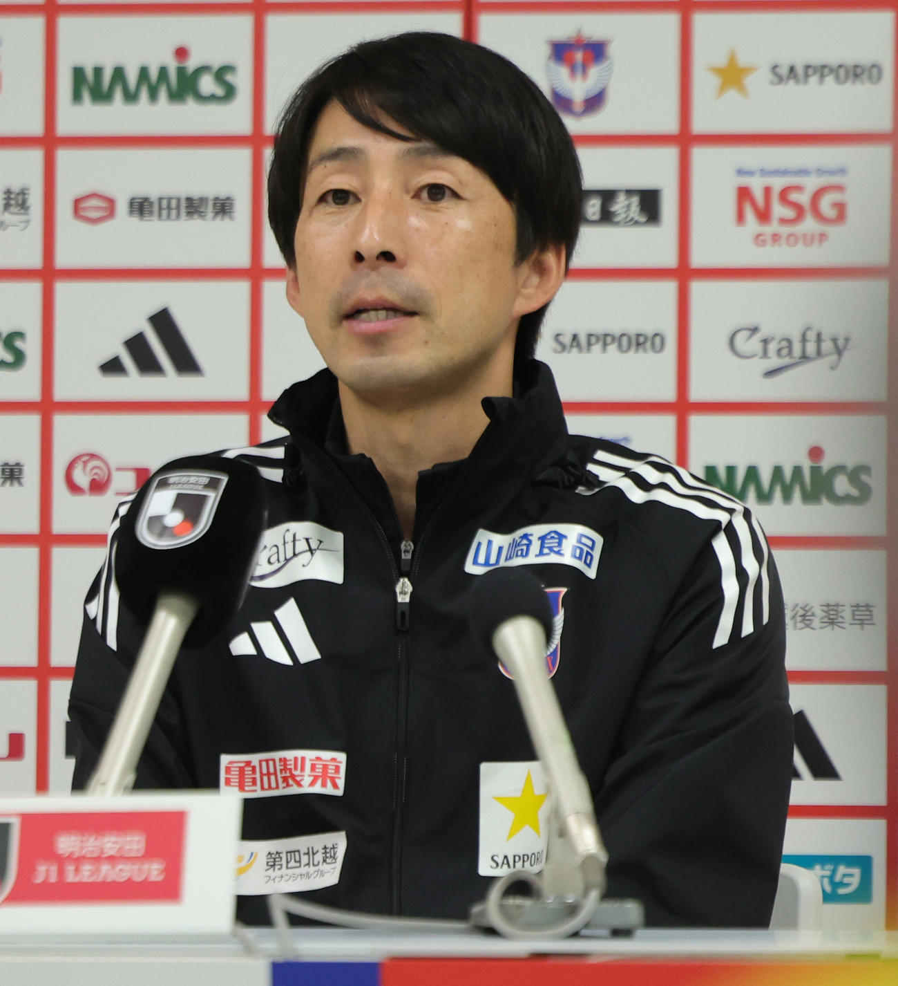 新潟対C大阪　会見する新潟樹森監督（撮影・野上伸悟）