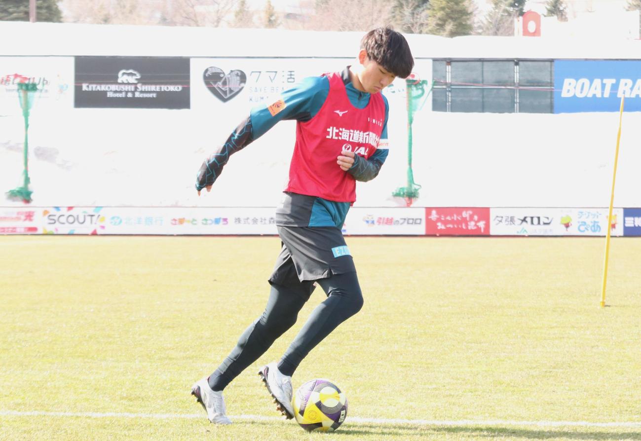 名古屋産大から札幌に加入し、チームに合流した林田友兜（撮影・保坂果那）