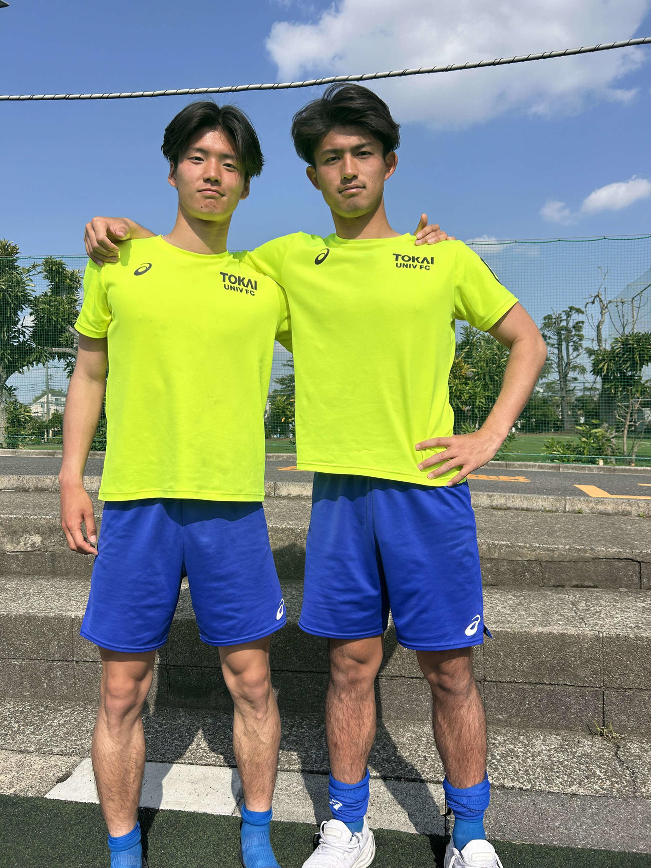 東海大の壁となるDFコンビの桑子主将（左）と丸山