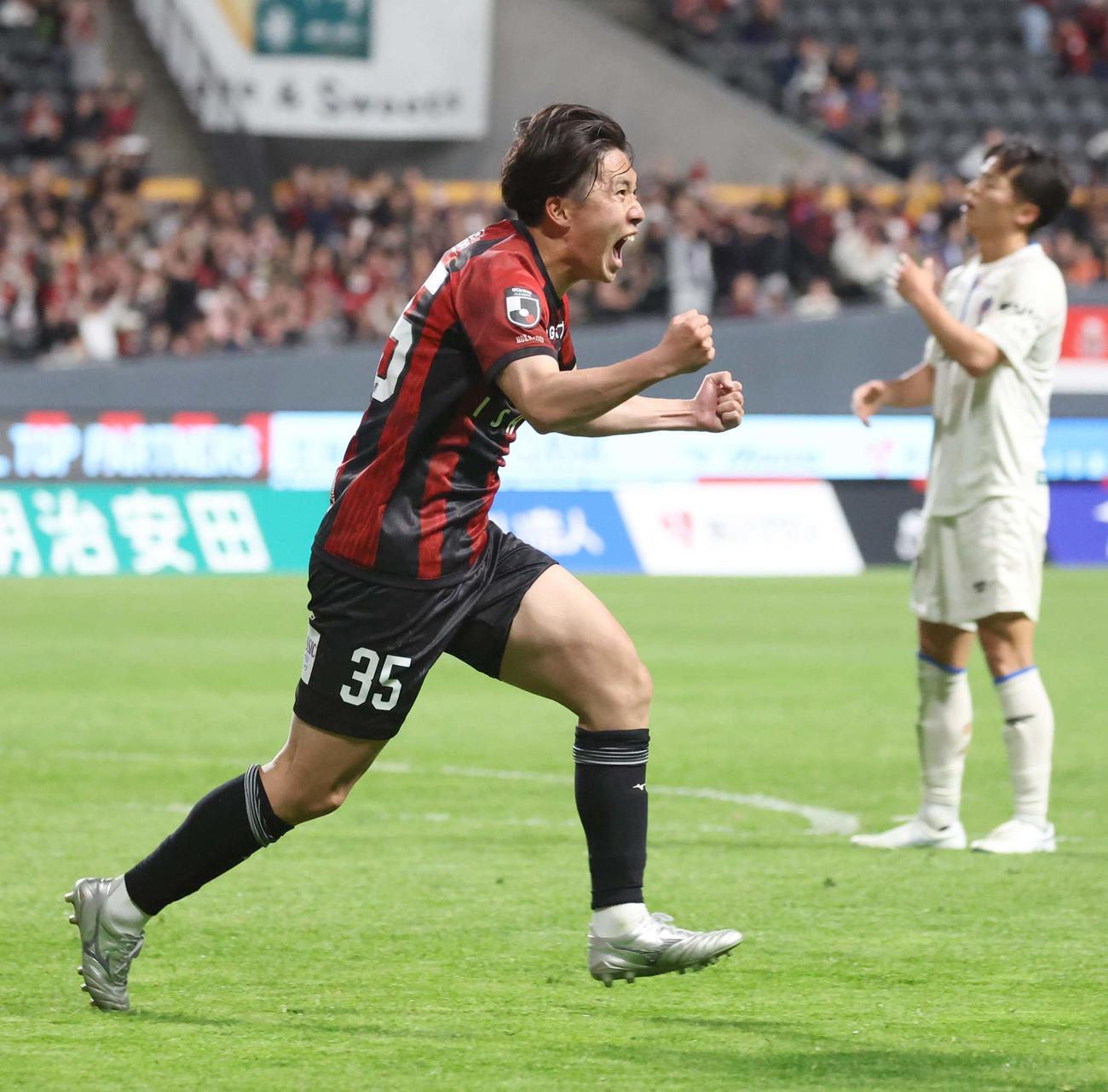 札幌対長崎　後半、ゴールを決め叫ぶ札幌原（撮影・黒川智章）