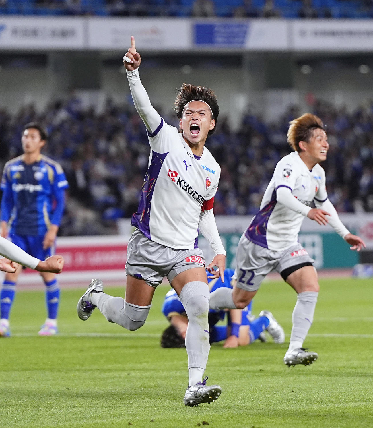 町田対京都　試合終了間際、決勝ゴールを決め、大喜びの京都福田（共同）
