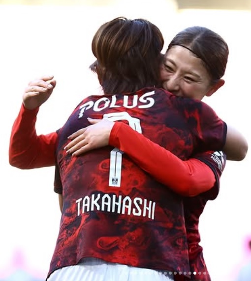 塩越柚歩のインスタグラムから