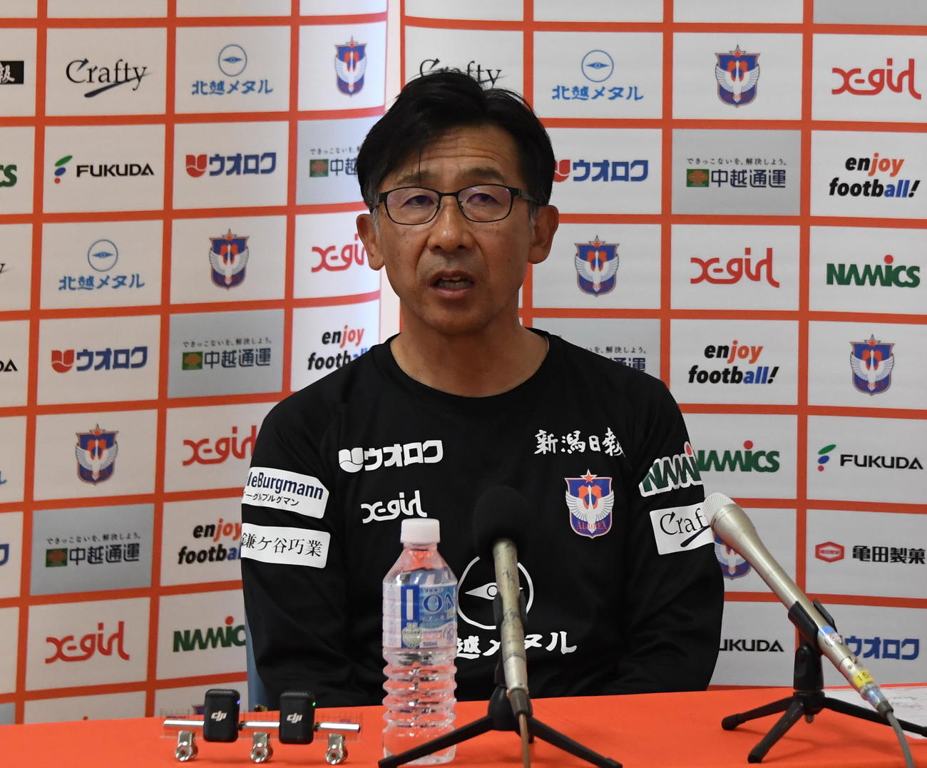 今季を総括する新潟L橋川監督（2025年5月21日撮影）