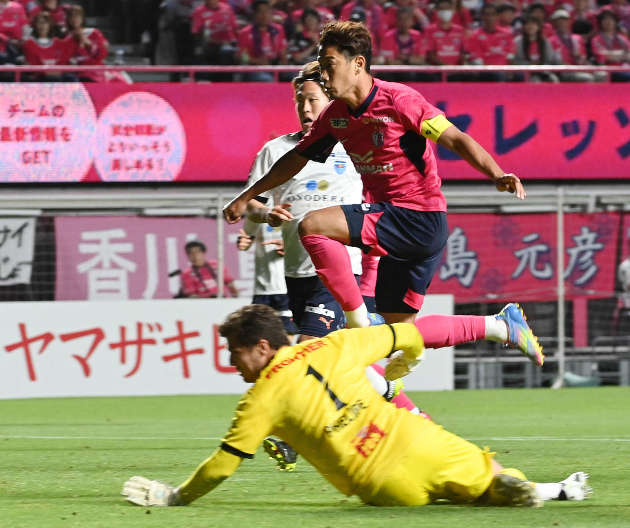 C大阪対横浜FC　後半、C大阪香川はゴールを決める（撮影・滝沢美穂子）