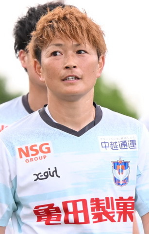2025年5月　リーグ通算365試合出場を達成した新潟L上尾野辺めぐみ