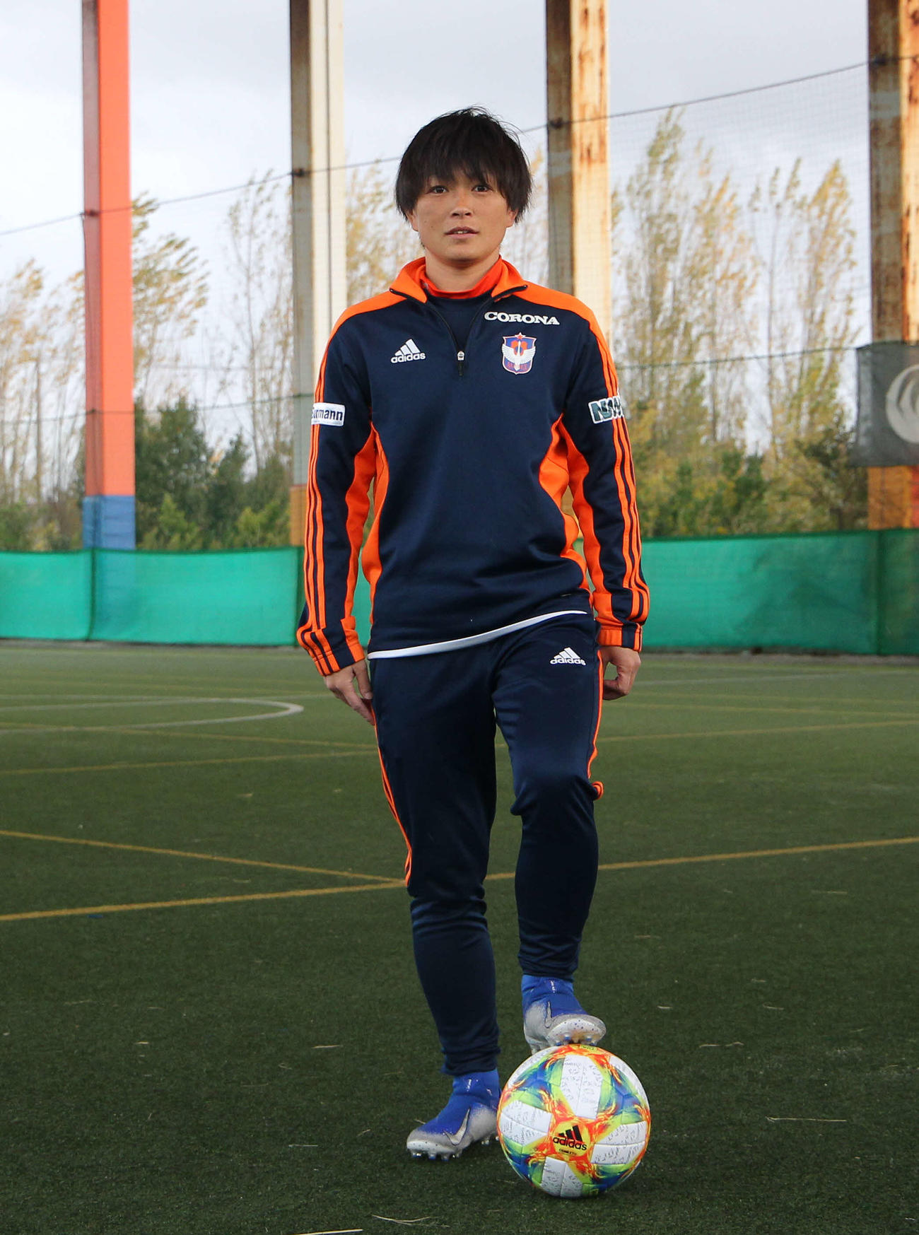 上尾野辺めぐみ（2019年撮影）