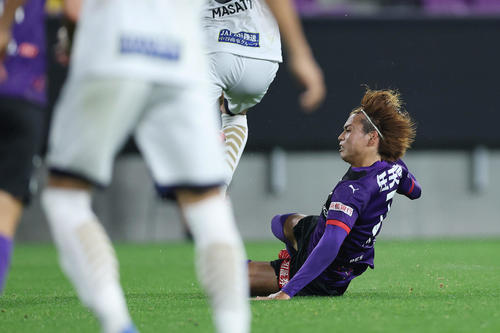 京都対奈良　後半、こぼれ球に反応し先制ゴールを決める京都福田（撮影・前田充）