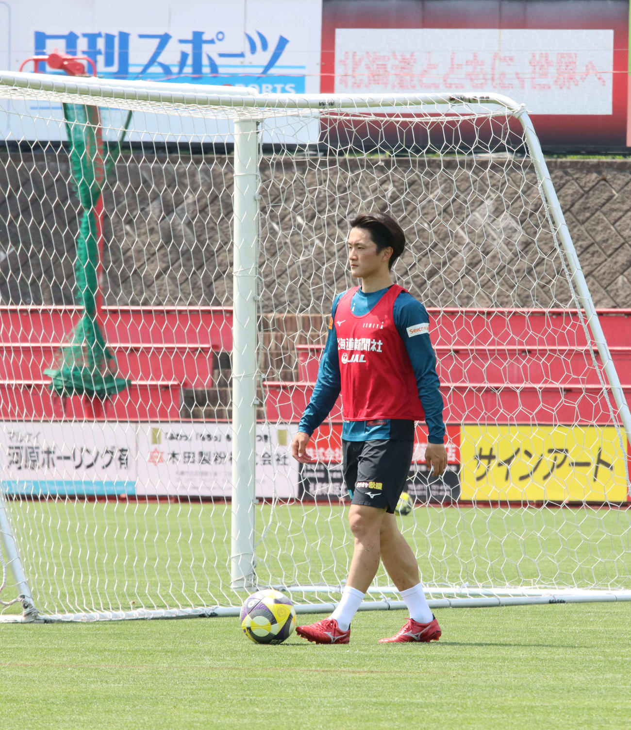 藤枝戦前日練習に参加する札幌木戸（撮影・保坂果那）