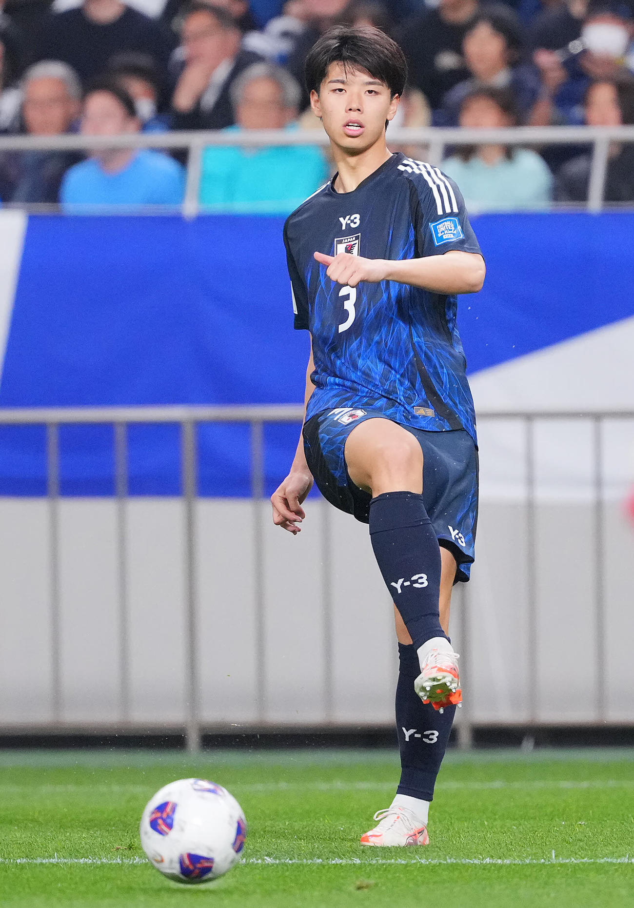 日本対サウジアラビア　高井幸大（2025年3月撮影）