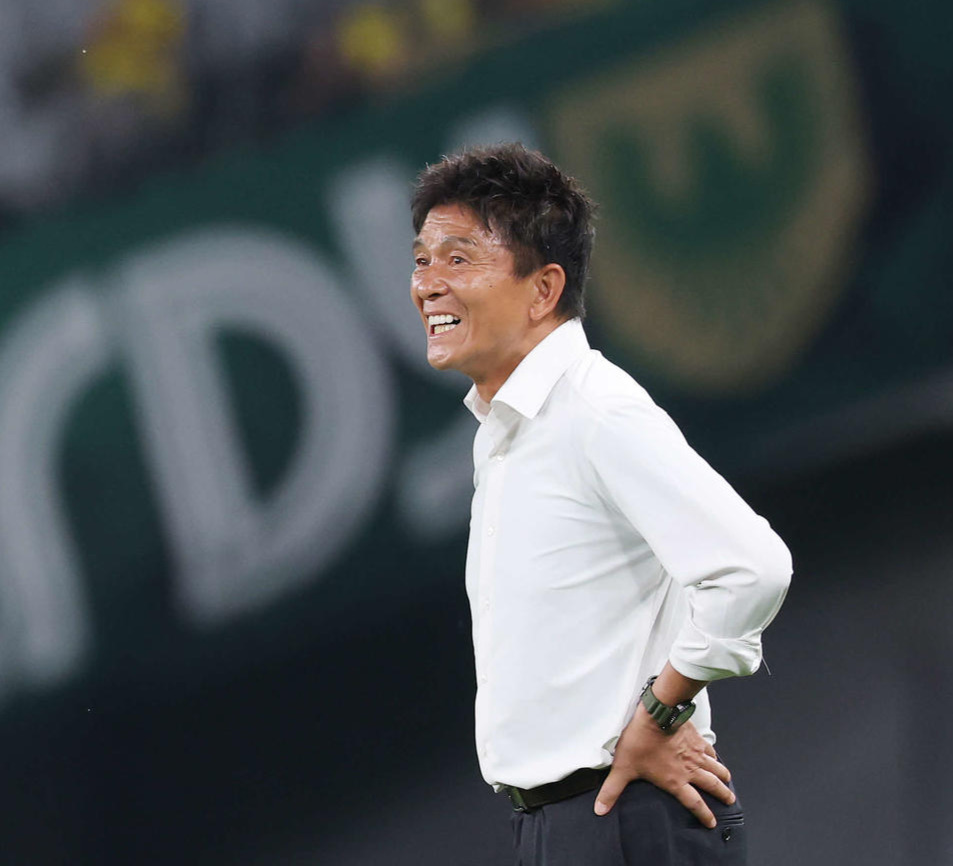 東京V城福監督（2025年撮影）