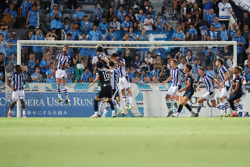 Rソシエダード対横浜FC　後半、ゴールを決める横浜FC山崎（撮影・宮地輝）