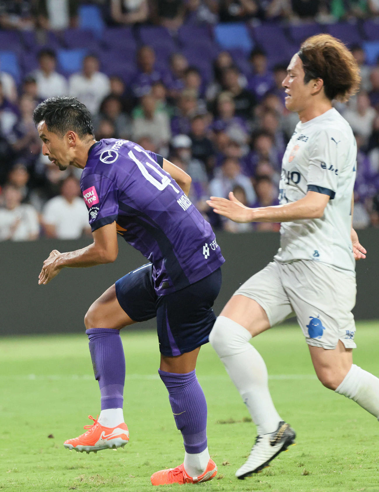 広島対清水　前半　広島前田が先制ゴールを決める（撮影・加藤孝規）