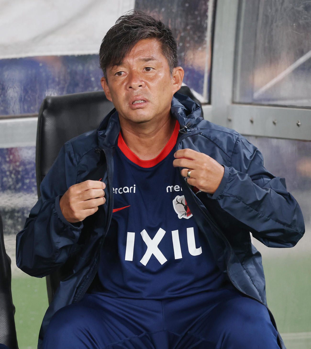 東京対鹿島　鹿島鬼木監督（撮影・野上伸悟）