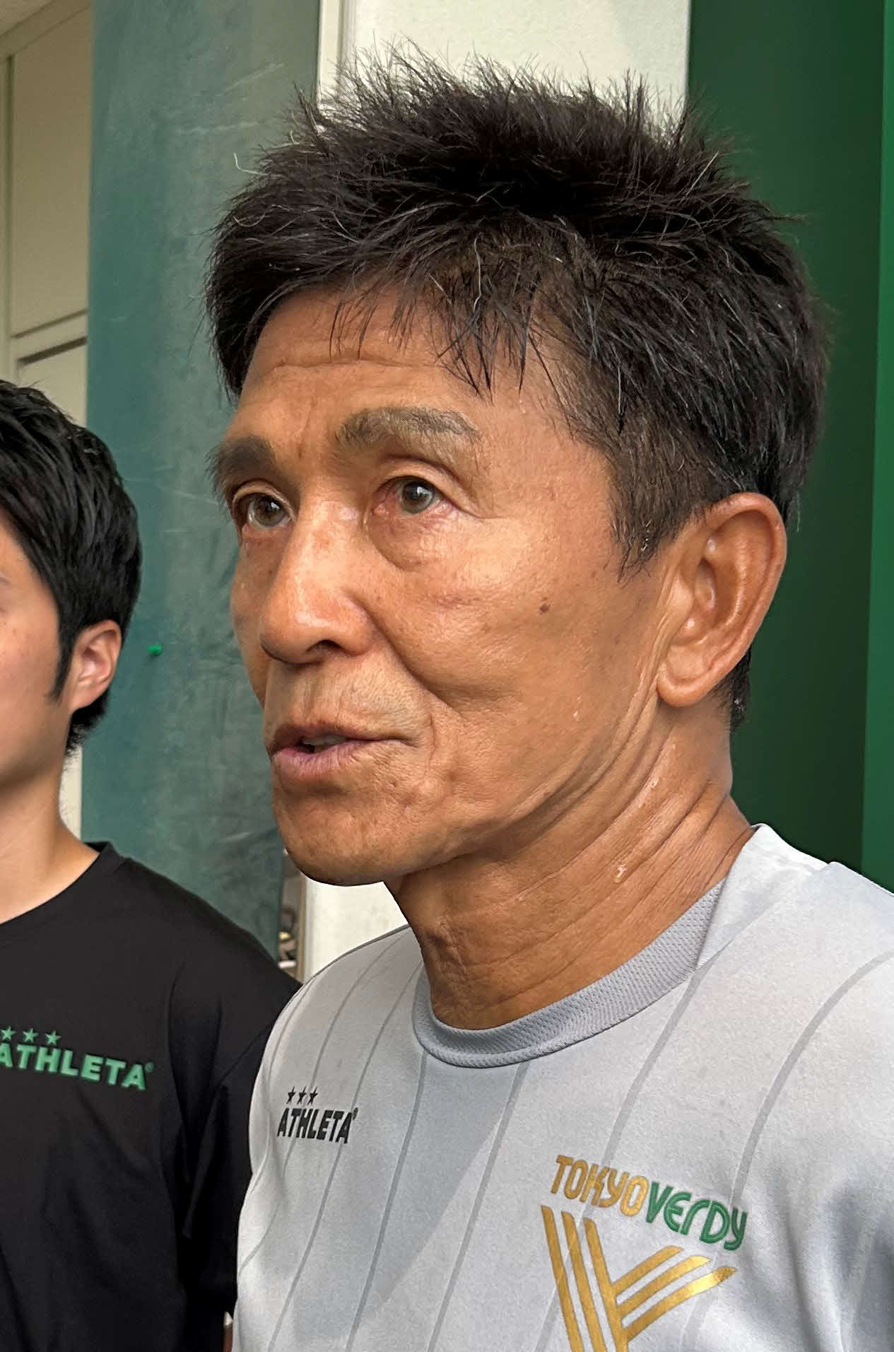 東京V城福浩監督がメディア取材に応じ、亡き釜本邦茂さんについて語った