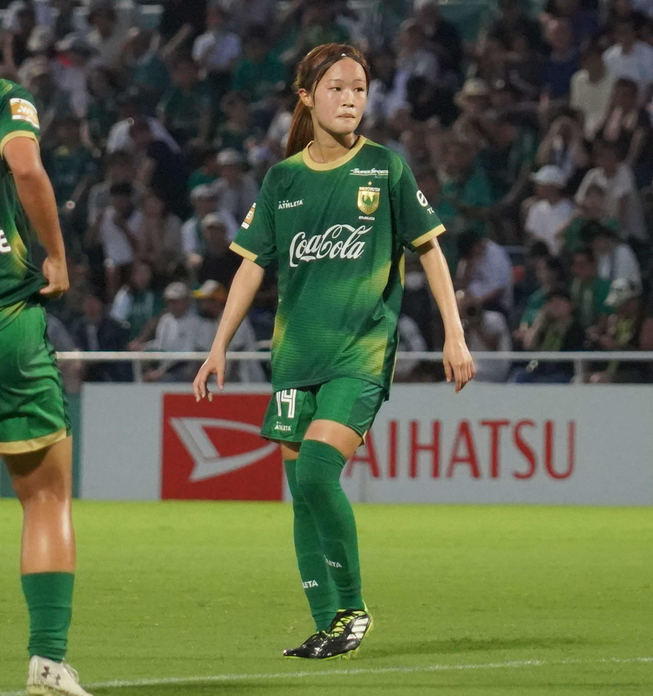 WEリーグ第2節ノジマステラ神奈川相模原戦に臨む東京日テレヴェルディベレーザMF真城美春（撮影・佐藤成）