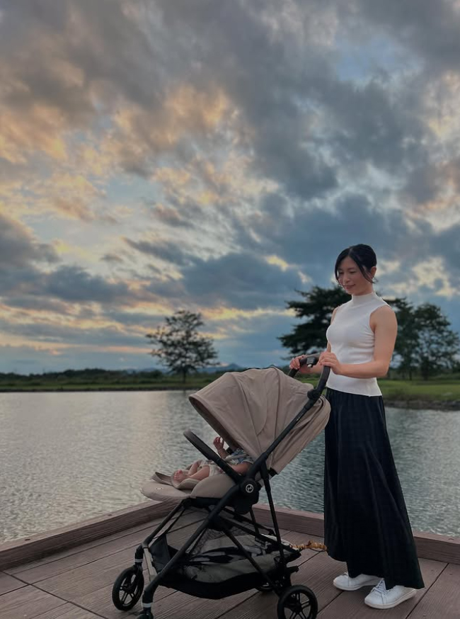 鮫島彩さんのインスタグラムから
