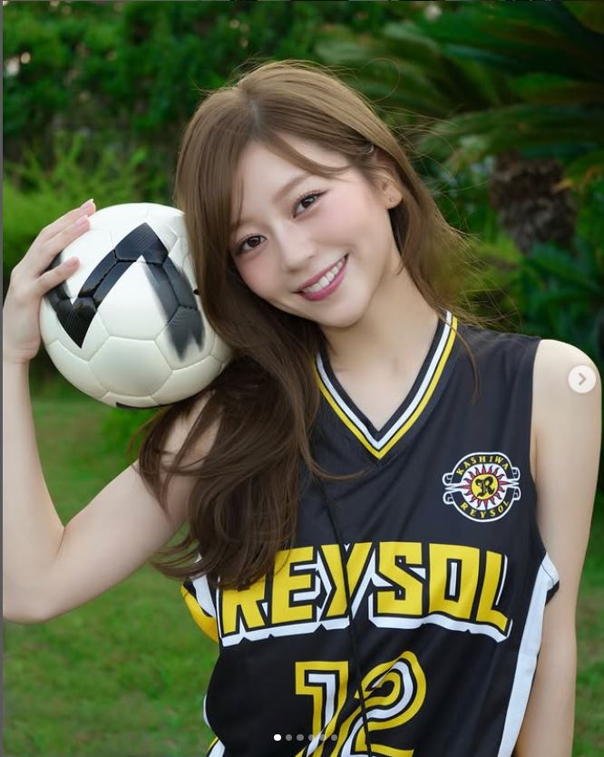 石崎日梨さんのインスタグラムから