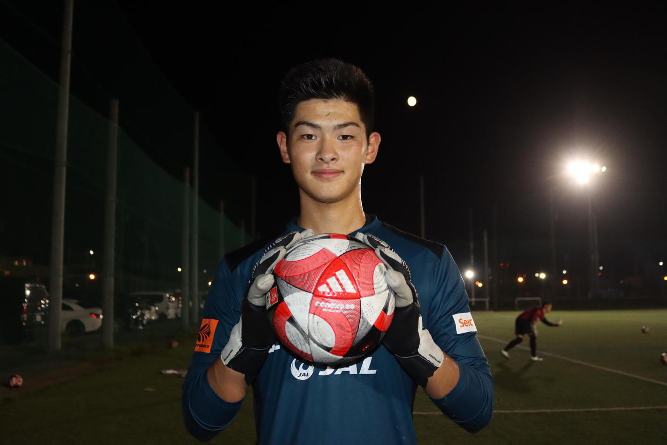 トップチーム昇格が決まった札幌U－18GK唯野（撮影・保坂果那）