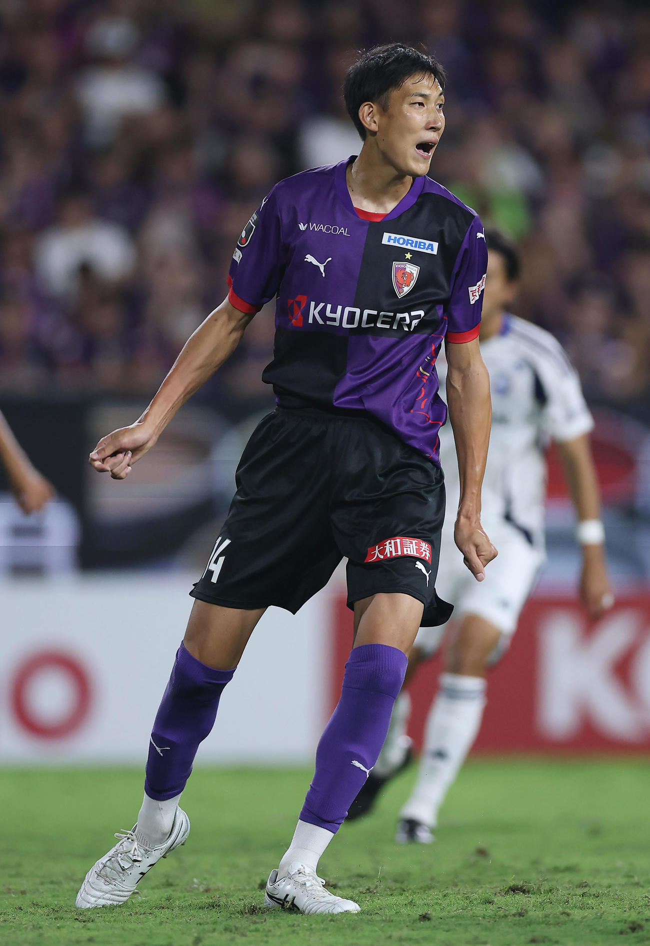 京都対町田　後半、PKで同点ゴールを決めた京都原（撮影・前田充）