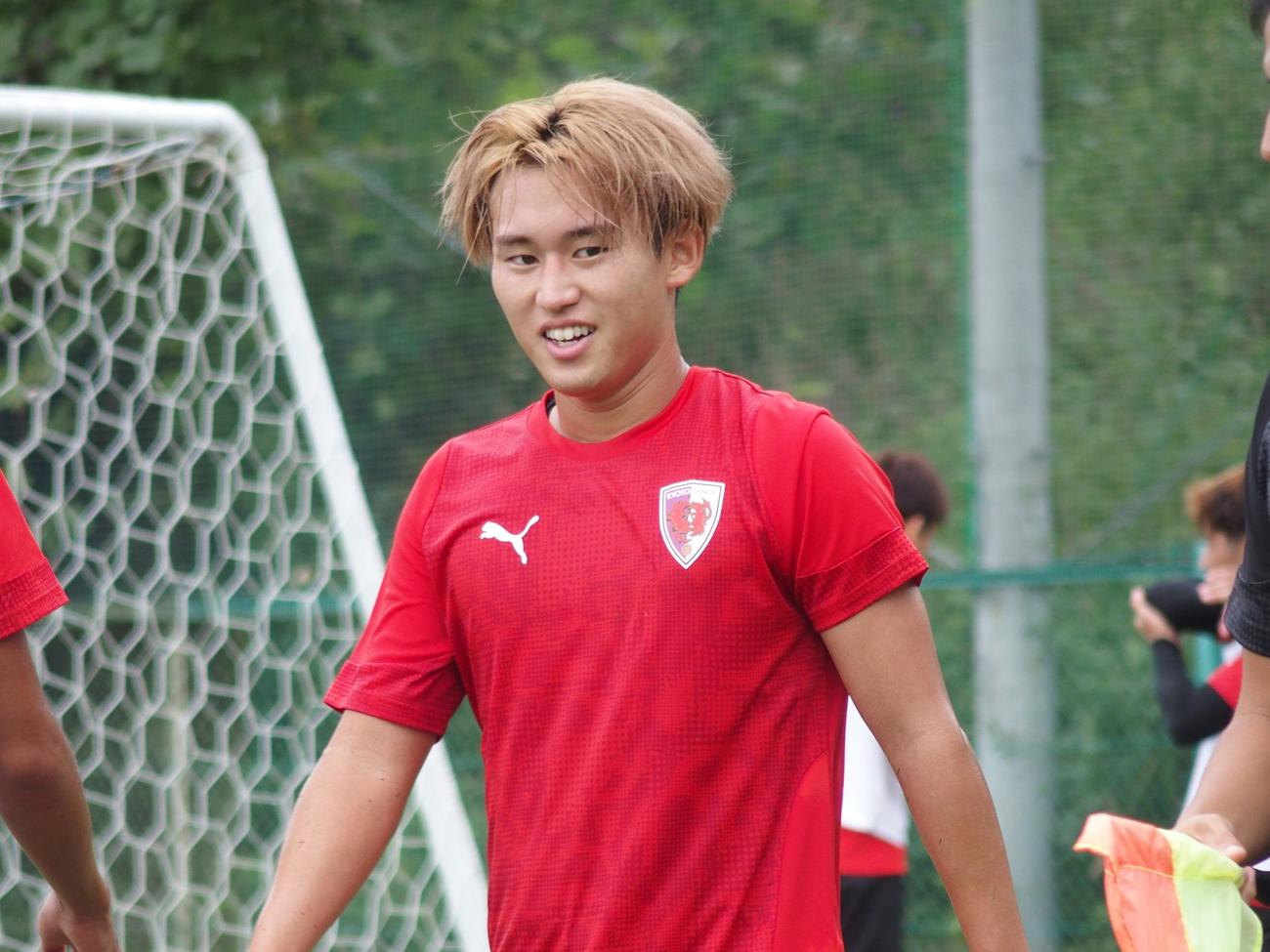 京都MF福岡（撮影・永田淳）