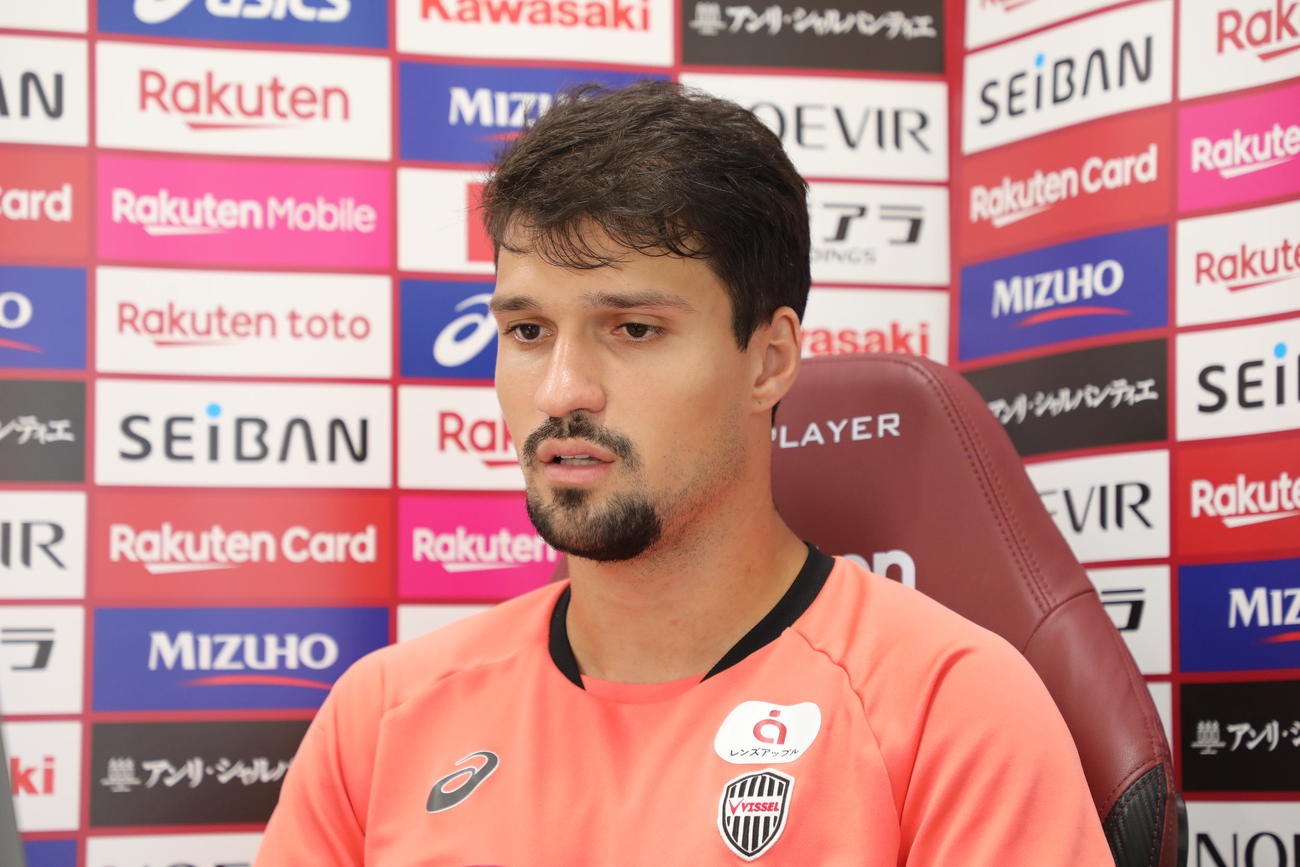 清水戦に向けたオンライン取材に応じる神戸DFトゥーレル（C）VISSEL KOBE