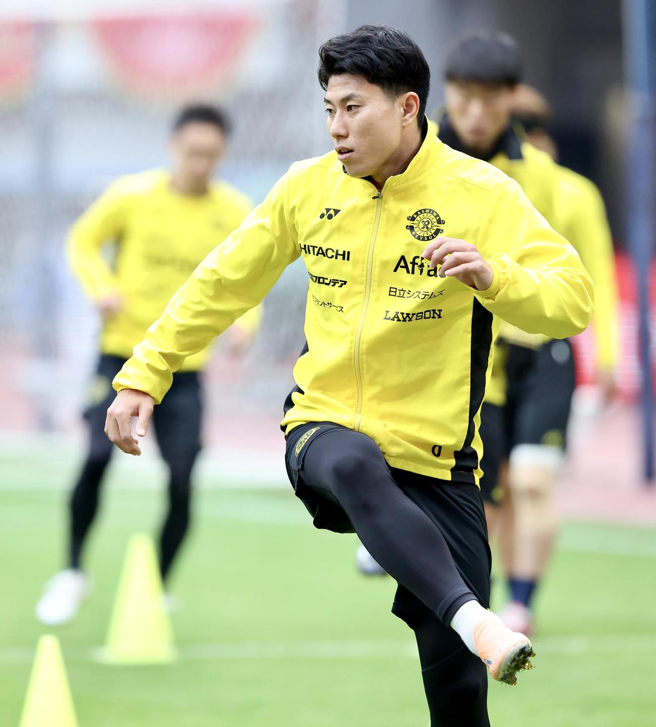 前日練習に臨む柏細谷（撮影・河田真司）