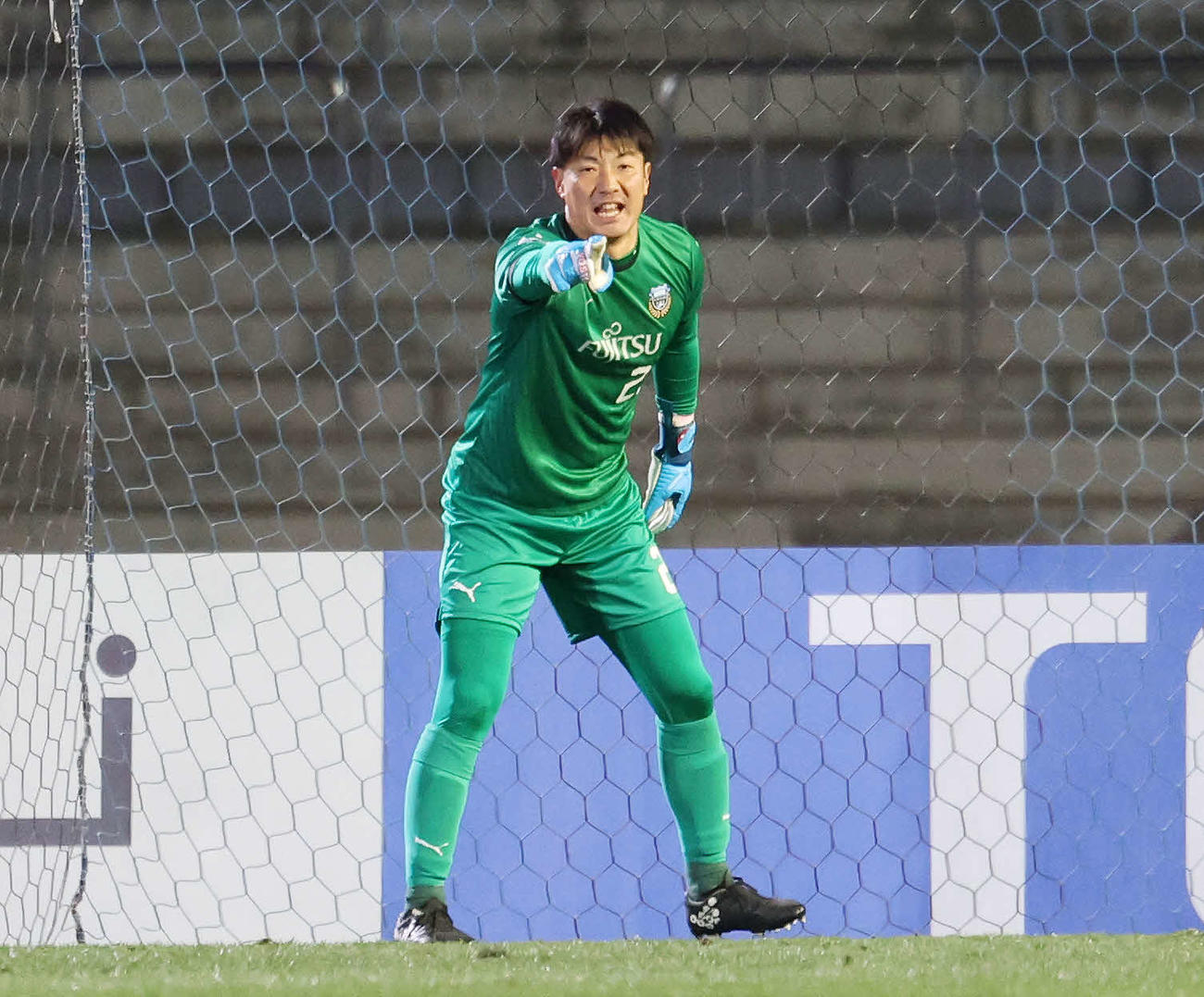 2月18日、川崎F対セントラルコースト　3191日ぶりに公式戦出場を果たした川崎FのGK安藤