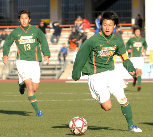 富山】流経柏「金狼」18歳後半AT弾でミラクル残留！青森山田主将も