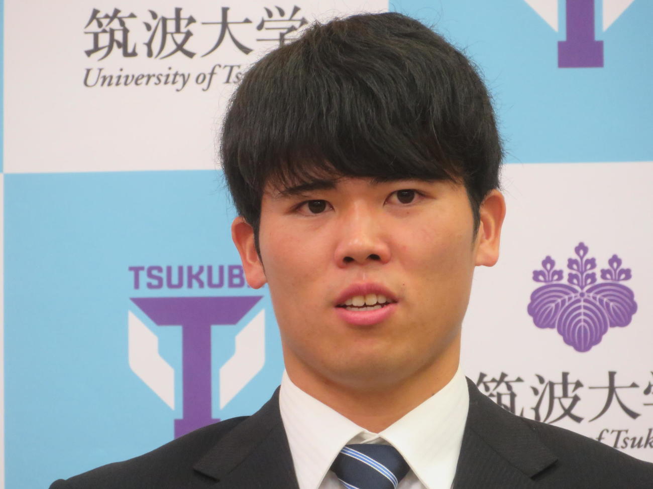 筑波大学蹴球部プロ内定者会見に出席した浦和レッズ内定GK佐藤瑠星（撮影・佐藤成）