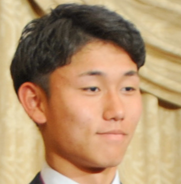 吉田真那斗（2024年撮影）