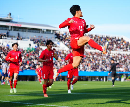 高校サッカー】FW日高元が大会ハット1号、東福岡の「3分前」達成で夏