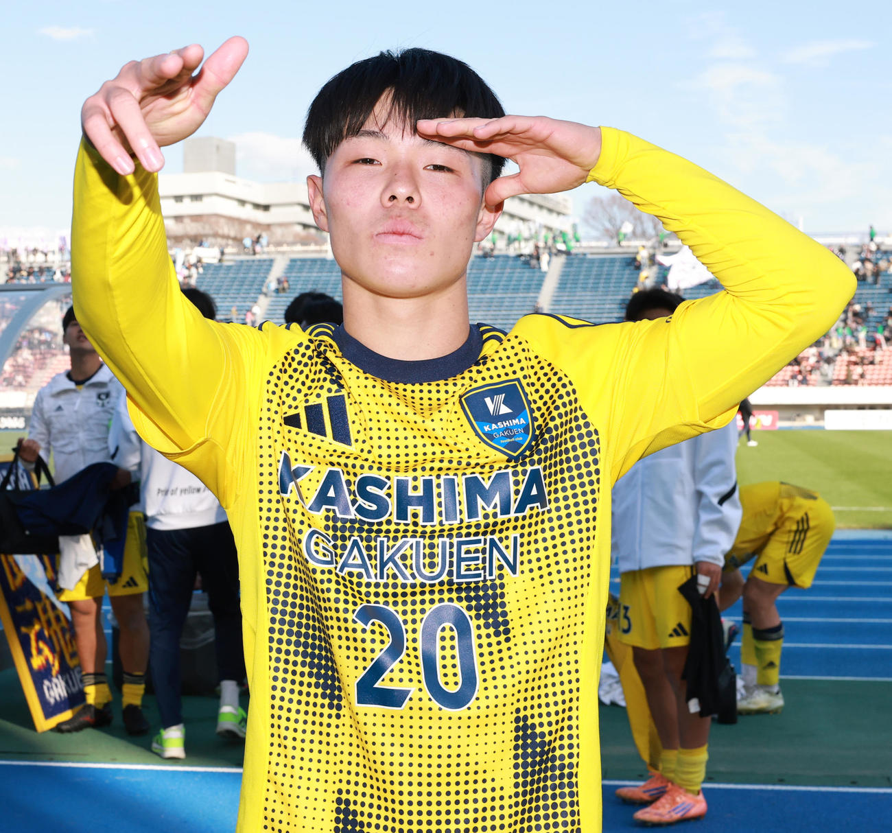 金沢学院大付対鹿島学園　勝利を喜ぶ鹿島学園・三浦（撮影・野上伸悟）