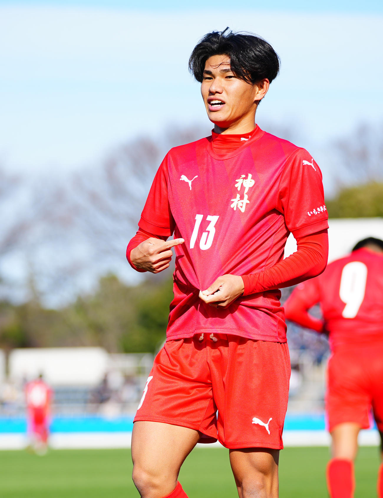 東海学園対神村学園　前半、自身1点目のゴールを決め喜ぶ神村学園・日高（撮影・垰建太）