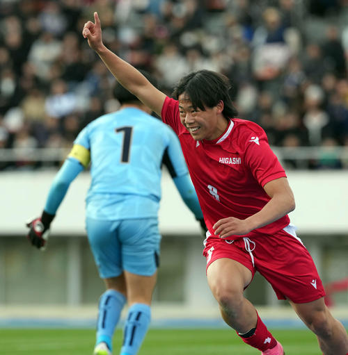 高校サッカー】興国が初8強 東福岡とのPK戦5－4で制す GK岩瀬颯が