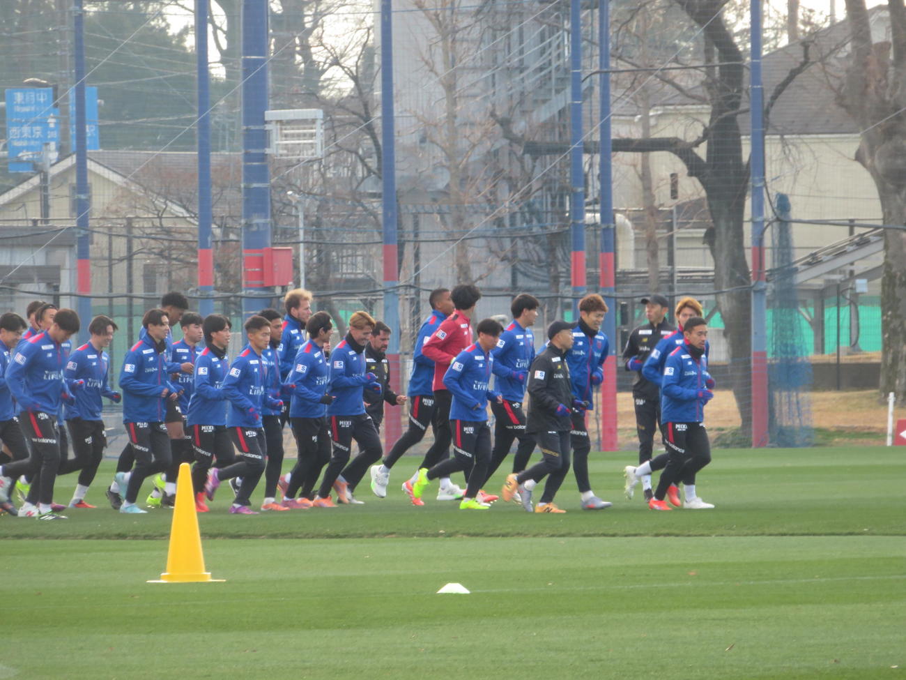新シーズンに向けて調整したFC東京（撮影・佐藤成）