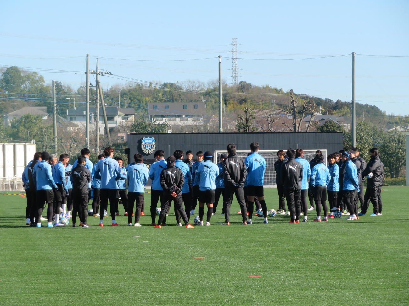 新シーズンに向けて始動した川崎フロンターレ（撮影・佐藤成）