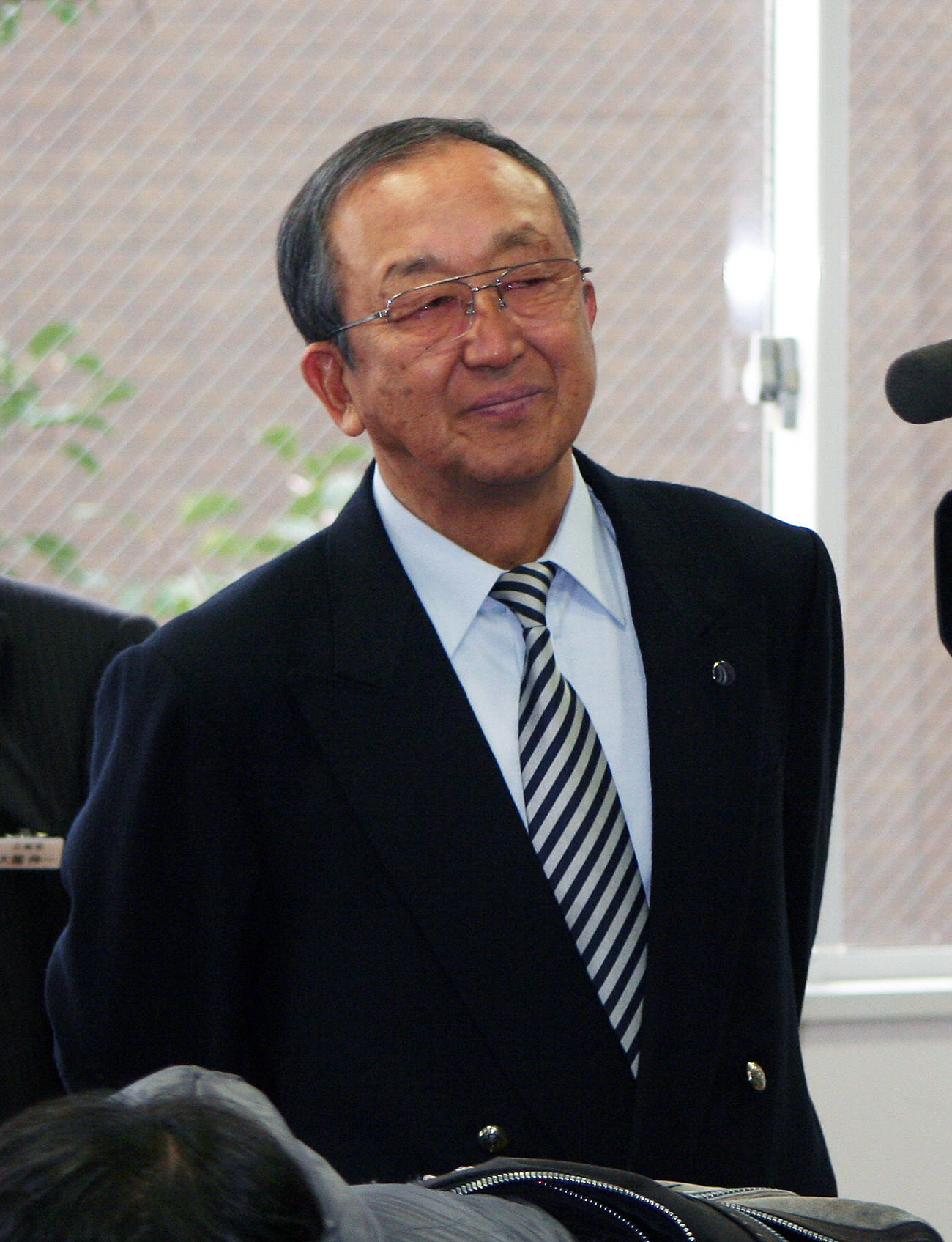 鹿児島実業サッカー部元監督の松沢隆司さん（2010年1月12日撮影）